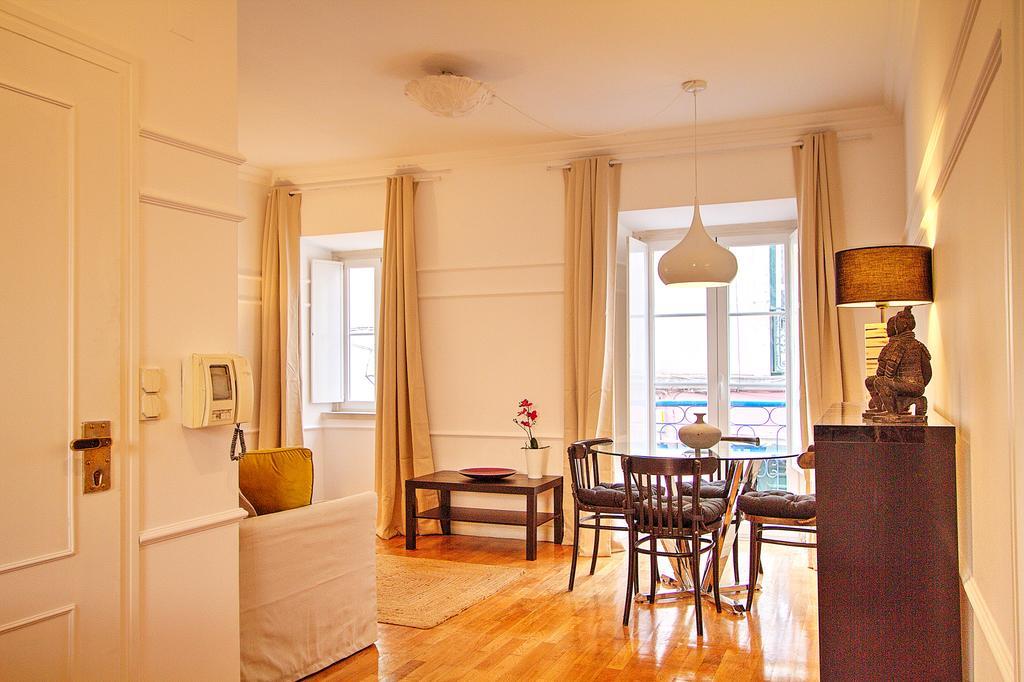 Heart Of Bairro Alto-Live Like A Local Διαμέρισμα Lisboa Εξωτερικό φωτογραφία